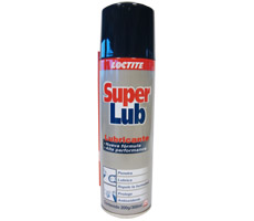 SuperLub en aerosol de 300 ml. Lubricante de uso general. Para eliminar ruidos, lubrica por completo piezas móviles gracias a su baja viscosidad y acción penetrante. Protege contra la oxidación.