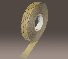 Cinta antideslizante uso general transparente 25Mm X 18M