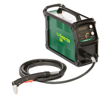 El Cutmaster® 60i Plasma con torcha SL60QD™ 1Torch® es la combinación perfecta de conocimientos de usuarios, tecnología avanzada y diseño inteligente.Poderoso y con el coefciente potencia/peso más alto en su clase, el Cutmaster 60i con torcha SL60QD 1Torch también ofrece la mejor longitud de arco de corte en su clase. #Potencia nominal de 7.6 kW, ciclo de trabajo 60Amp @ 50%, con detección automática de voltaje múltiple de 208 a 480 V; diseñado para ser duradero y portátil gracias a sus multiples manijas de sujeción. #Torcha SL60QD™ 1Torch® con acople rápido ATC® (Advanced Torch Connector). Este modelo permite que uste pueda reemplazar solo el cable de la torcha o bien solo la empuñadura de la misma. (Tecnología patentada SureLok®). #Capacidad de corte recomendada 16 mm (5/8 in), corte máximo 38 mm (1-1/2 in), capacidad de perforado 16 mm (5/8 in). #Pantalla de alta visibilidad y gran tamaño con indicador de fin de vida de consumibles y tecnología que optimiza el consumo de gas. #Pant