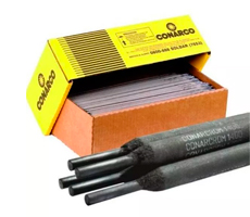 Electrodo CONARCROM 600 x 3,25MM. Por Kg. Caja por 20 Kgs. Electrodoque deja un depósito de estructura martensítica mecanizable conherramientas de metal duro o piedra esmeril.Apto para recargar cuchillas de niveladoras, palas de arrastre, dientesde zanjadoras, cortafríos, etc.
