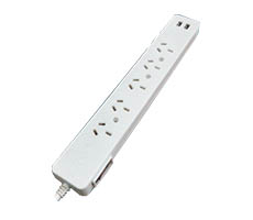 Prolongador de 5 tomas de energía convencionales y 2 tomas de energía USB 5Vcc (2.1A).Protector térmico contra sobrecargas incorporado. Largo del cable: 1,3m. Tensión: 220V. Corriente simultánea máxima 10A. Ficha con tierra de acuerdo a la norma IRAM 2073. Construido en material plástico no propagante de la llama.Contactos de latón con gran elasticidad