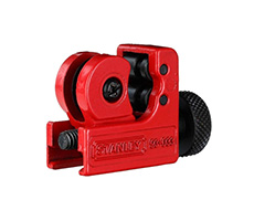 Mini corta tubos. Corta cobre y aluminio. Para lugares de dificil acceso. Apertura 1/8 – 5/8" (3 – 16 mm)